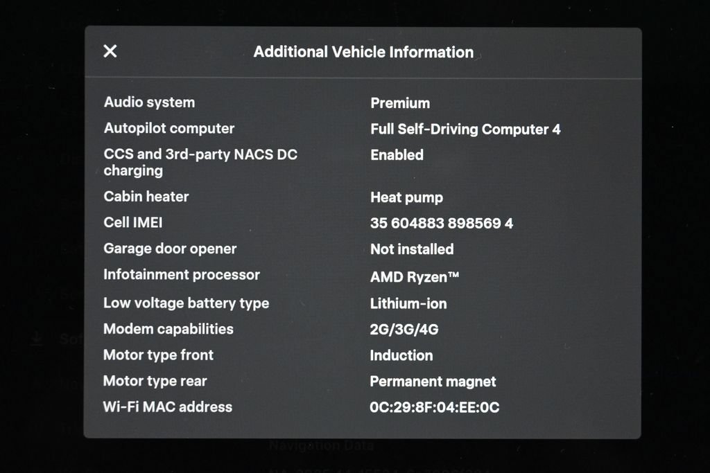 Used 2024 Tesla Model Y Long Range AWD/4WD image 9