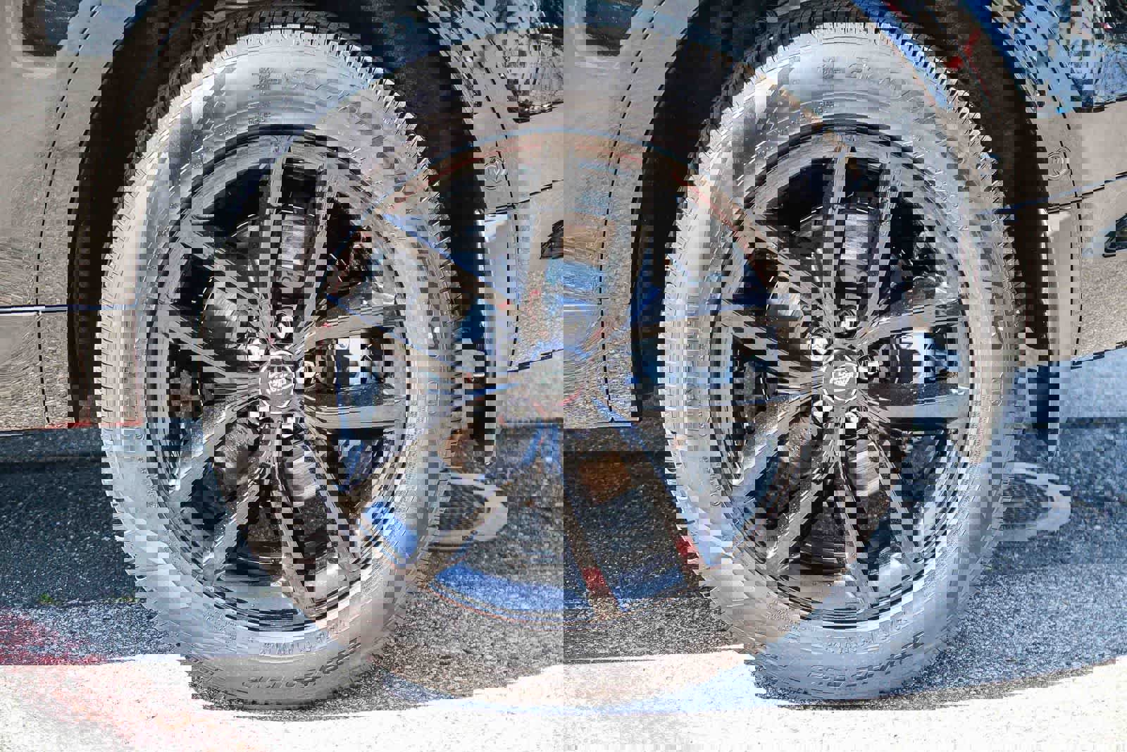 New 2025 Land Rover Discovery Sport S image 8