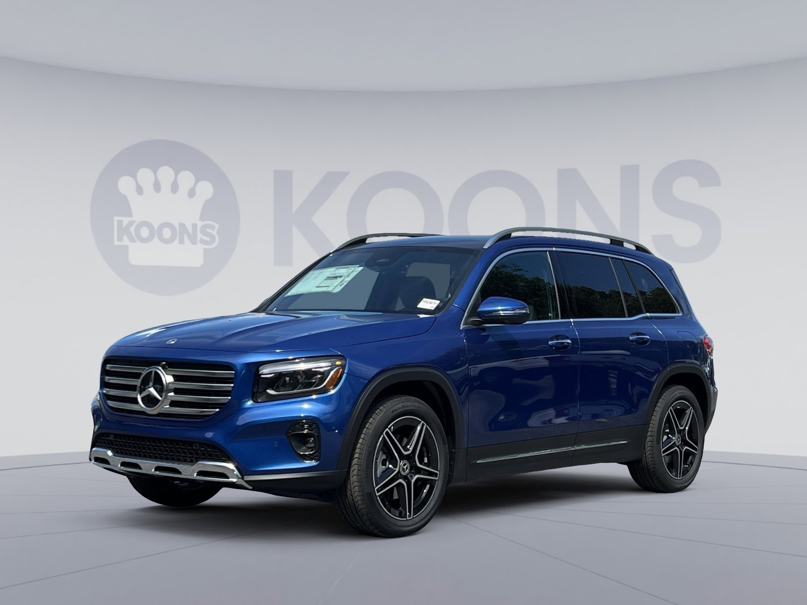 New 2026 Mercedes-Benz GLB 250 4MATIC image 1