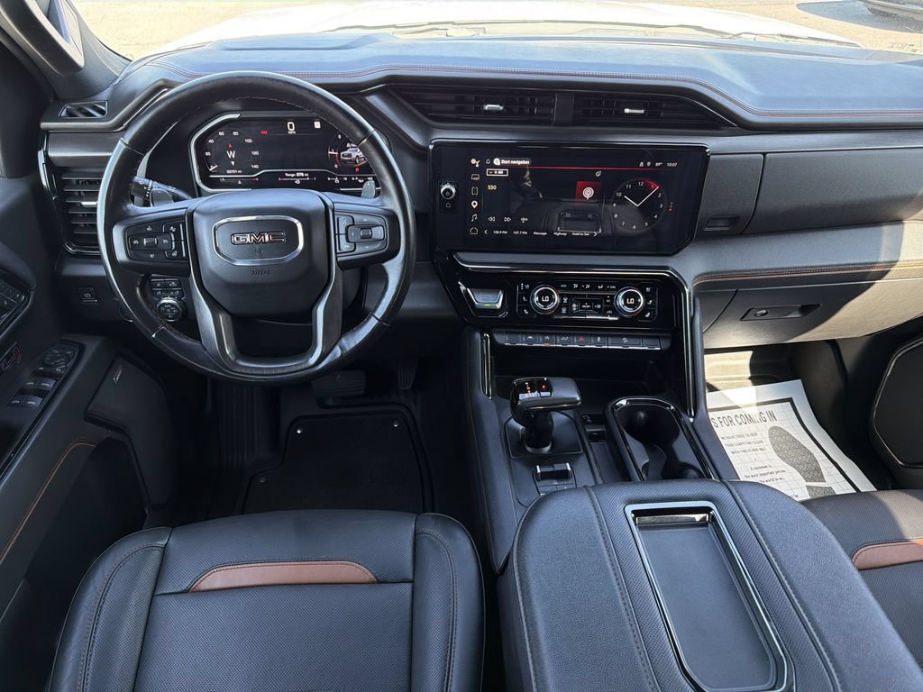 Used 2022 GMC Sierra 1500 AT4 AWD/4WD image 2
