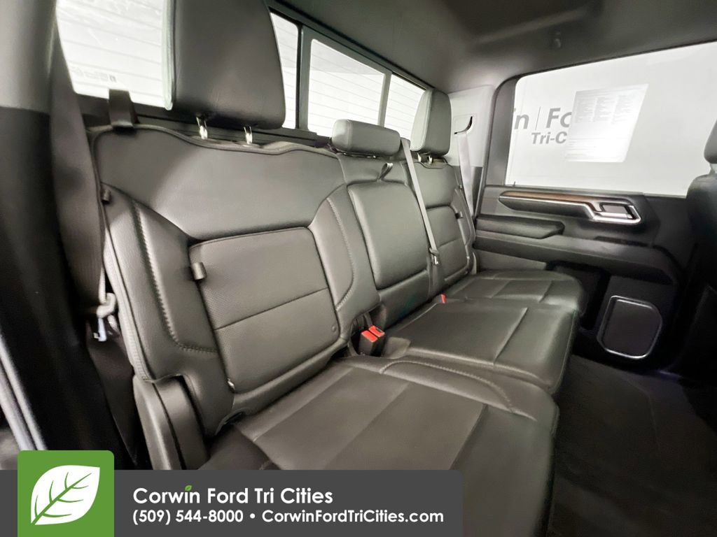 Used 2024 GMC Sierra 3500 Denali w/ Technology Package image 16