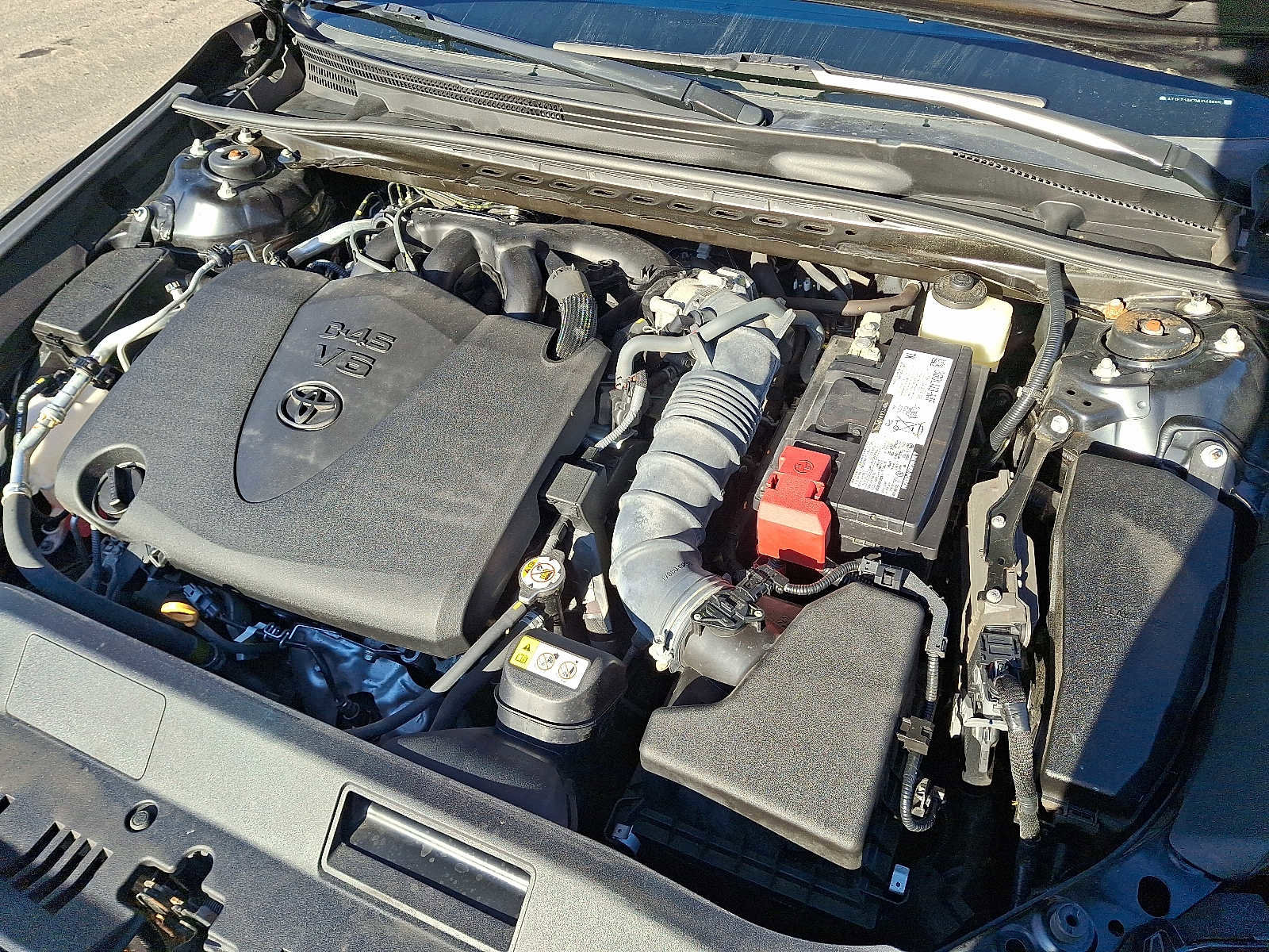 Used 2021 Toyota Camry XLE w/ Navigation Package image 28