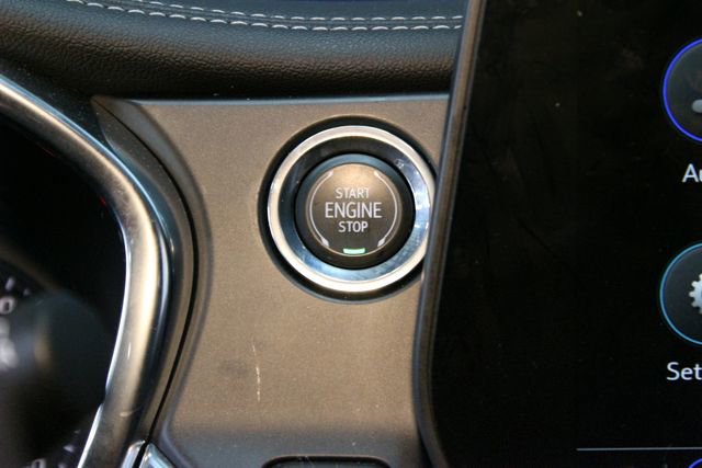 Used 2024 Chevrolet Blazer LT w/ Convenience Package FWD image 24