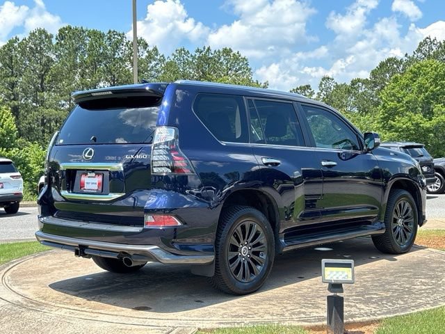 Used 2023 Lexus GX 460 Premium w/ Accessory Package AWD/4WD image 7