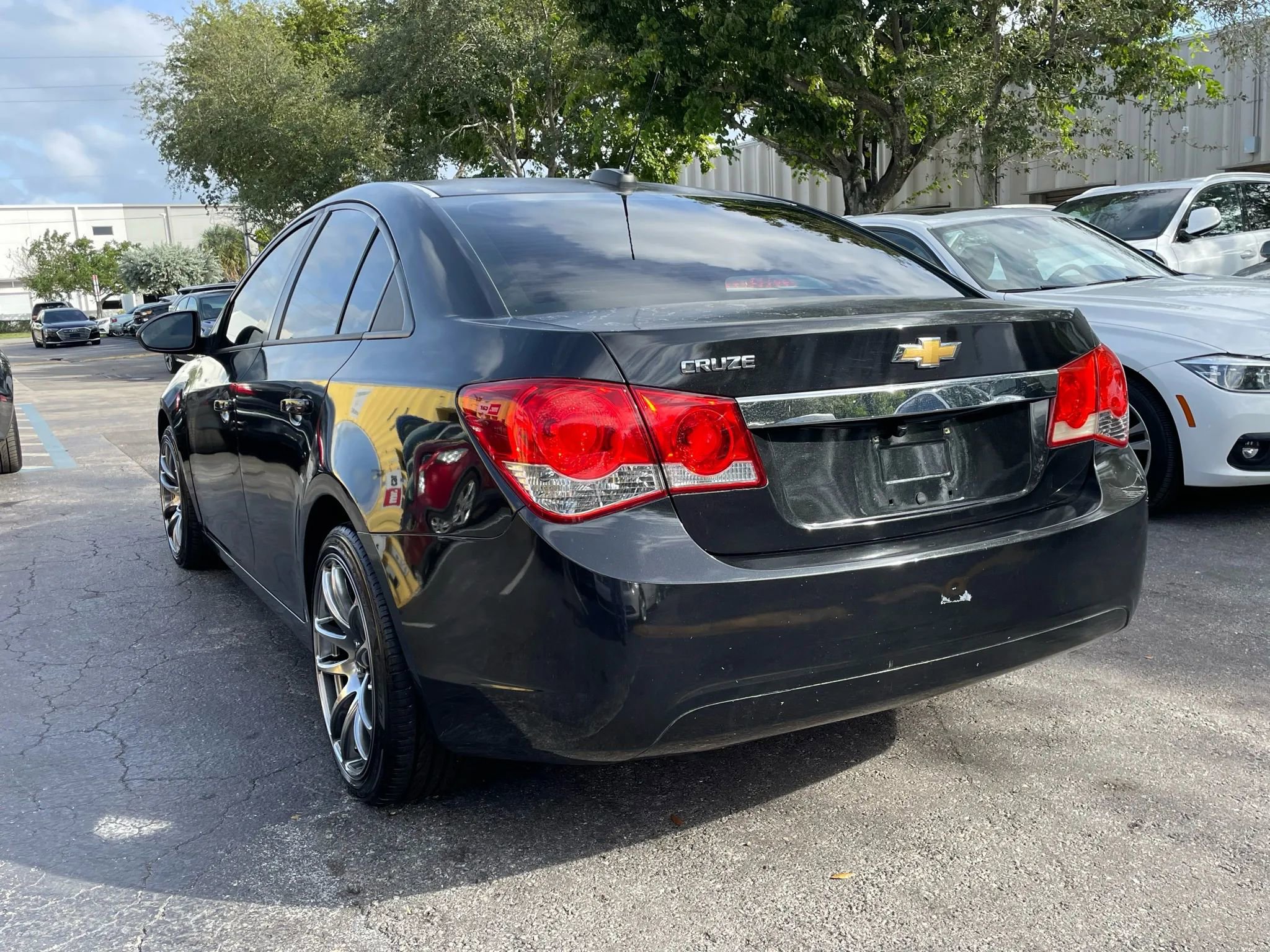 Used 2015 Chevrolet Cruze LS image 8