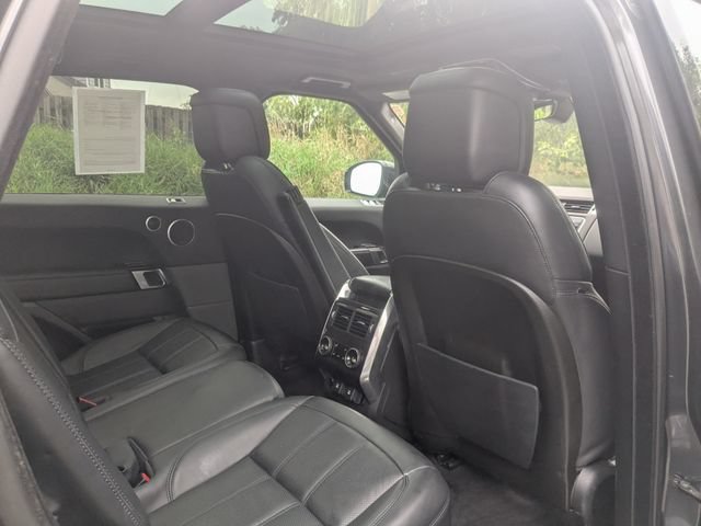 Used 2020 Land Rover Range Rover Sport HSE AWD/4WD image 22