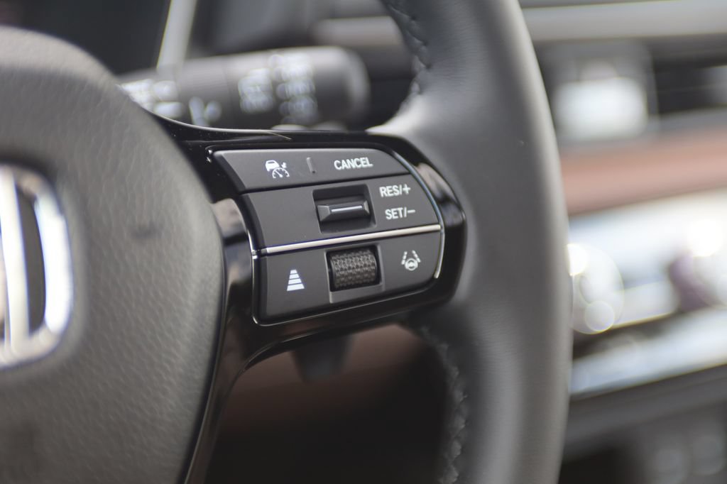 New 2026 Honda Pilot Touring image 19
