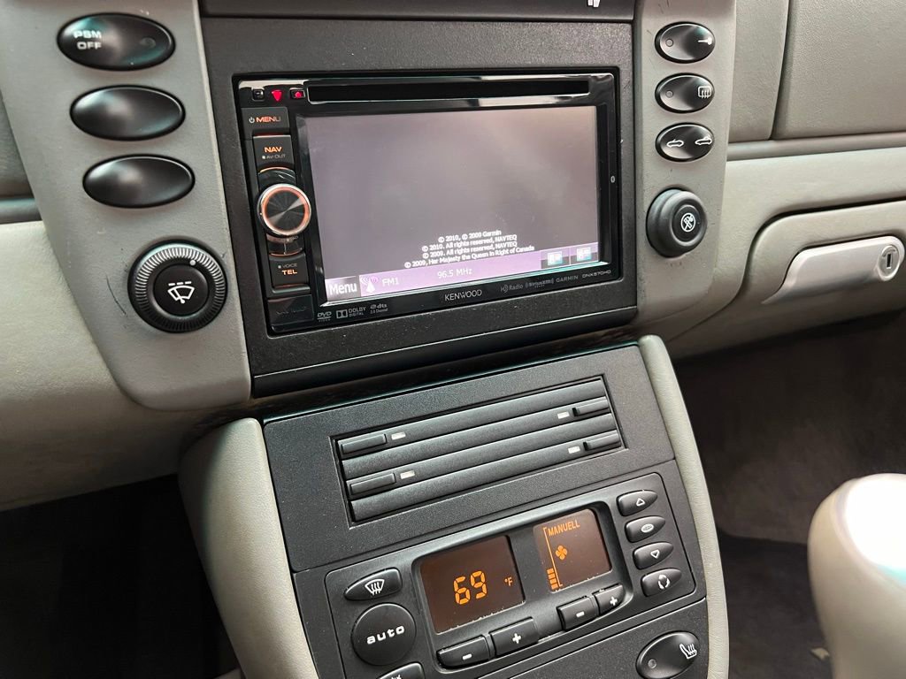 Used 2003 Porsche 911 Carrera 4 image 11