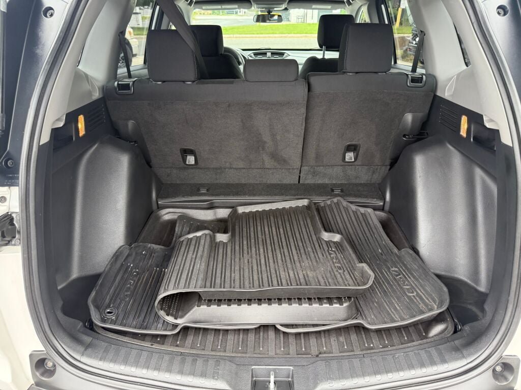 Used 2021 Honda CR-V Special Edition image 31