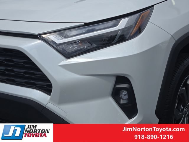 Used 2025 Toyota RAV4 XLE Premium AWD/4WD image 11