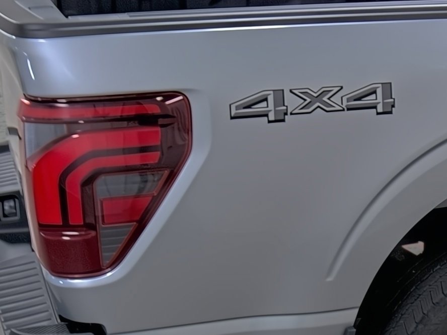 Used 2024 Ford F150 Lariat image 13