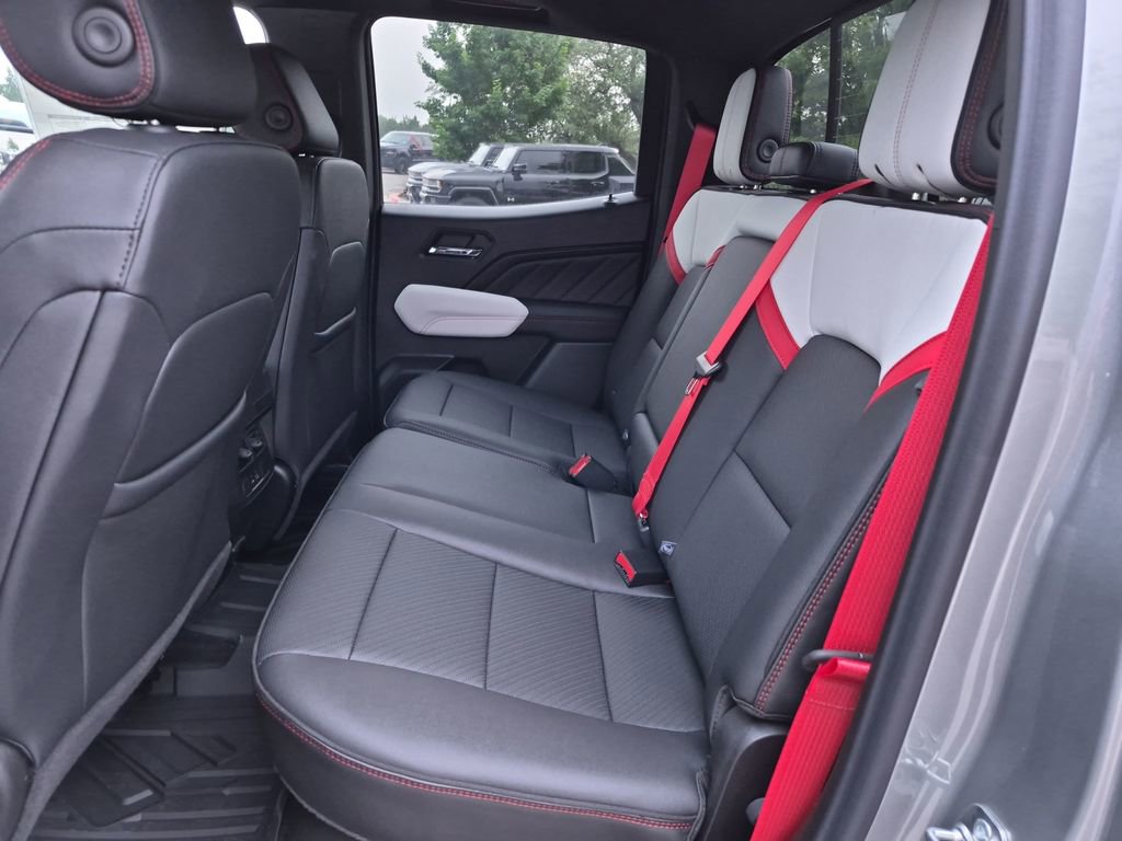 New 2026 GMC Canyon AT4X AWD/4WD image 39