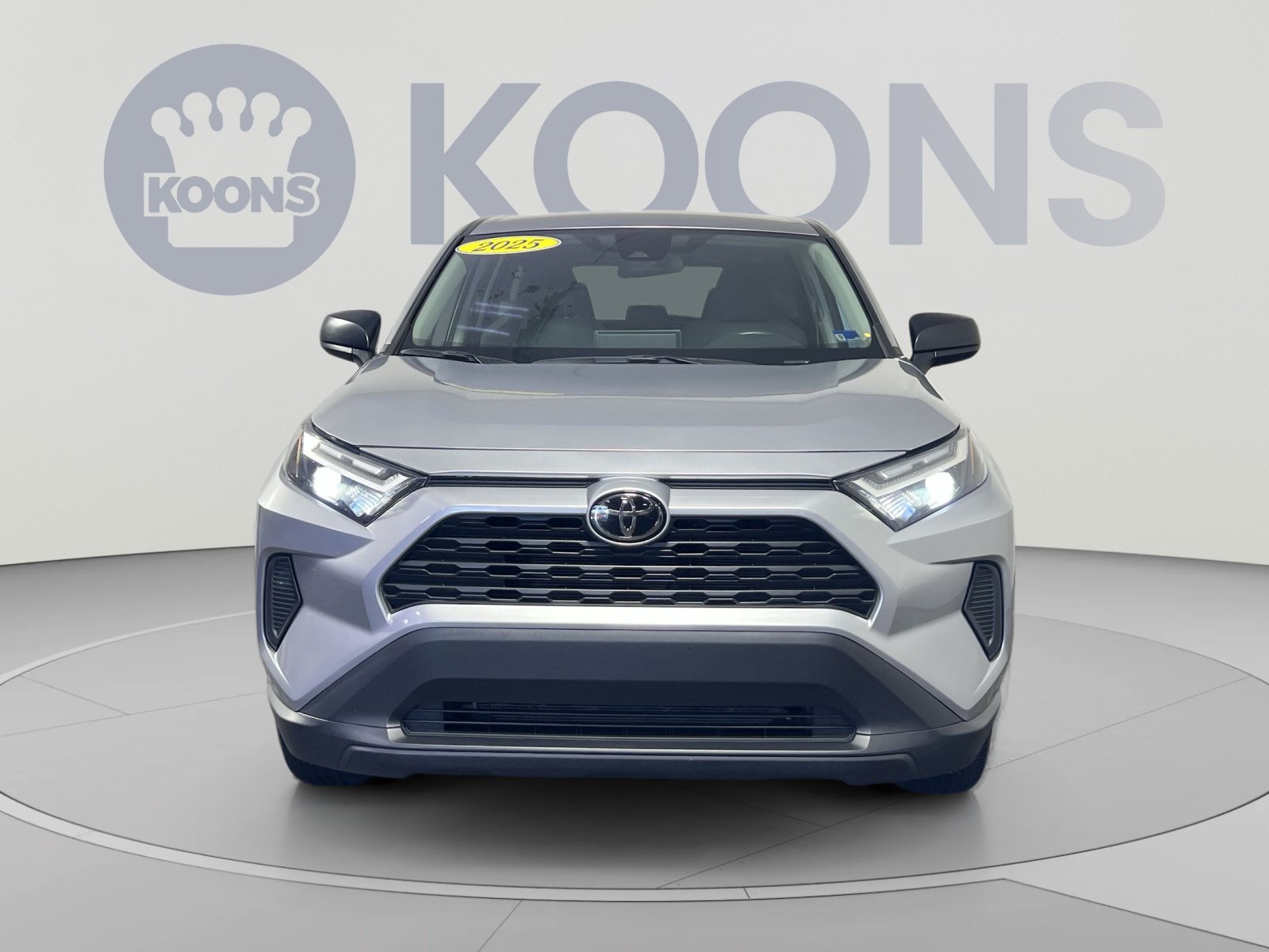Used 2025 Toyota RAV4 LE FWD image 11