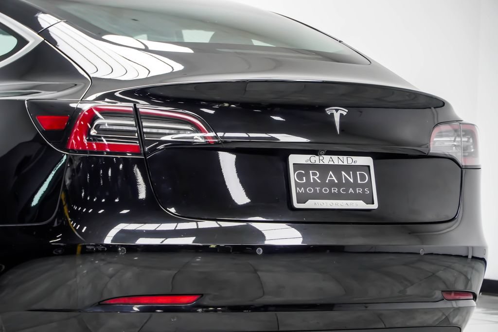 Used 2019 Tesla Model 3 Mid Range RWD image 15