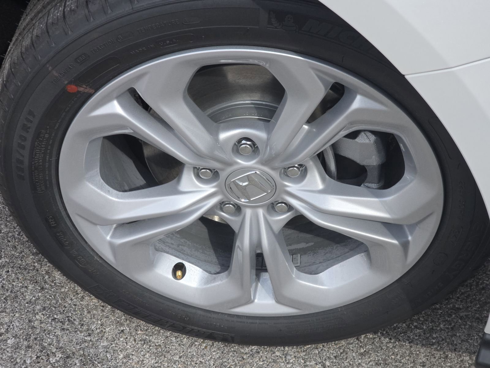 New 2025 Honda Accord LX image 10