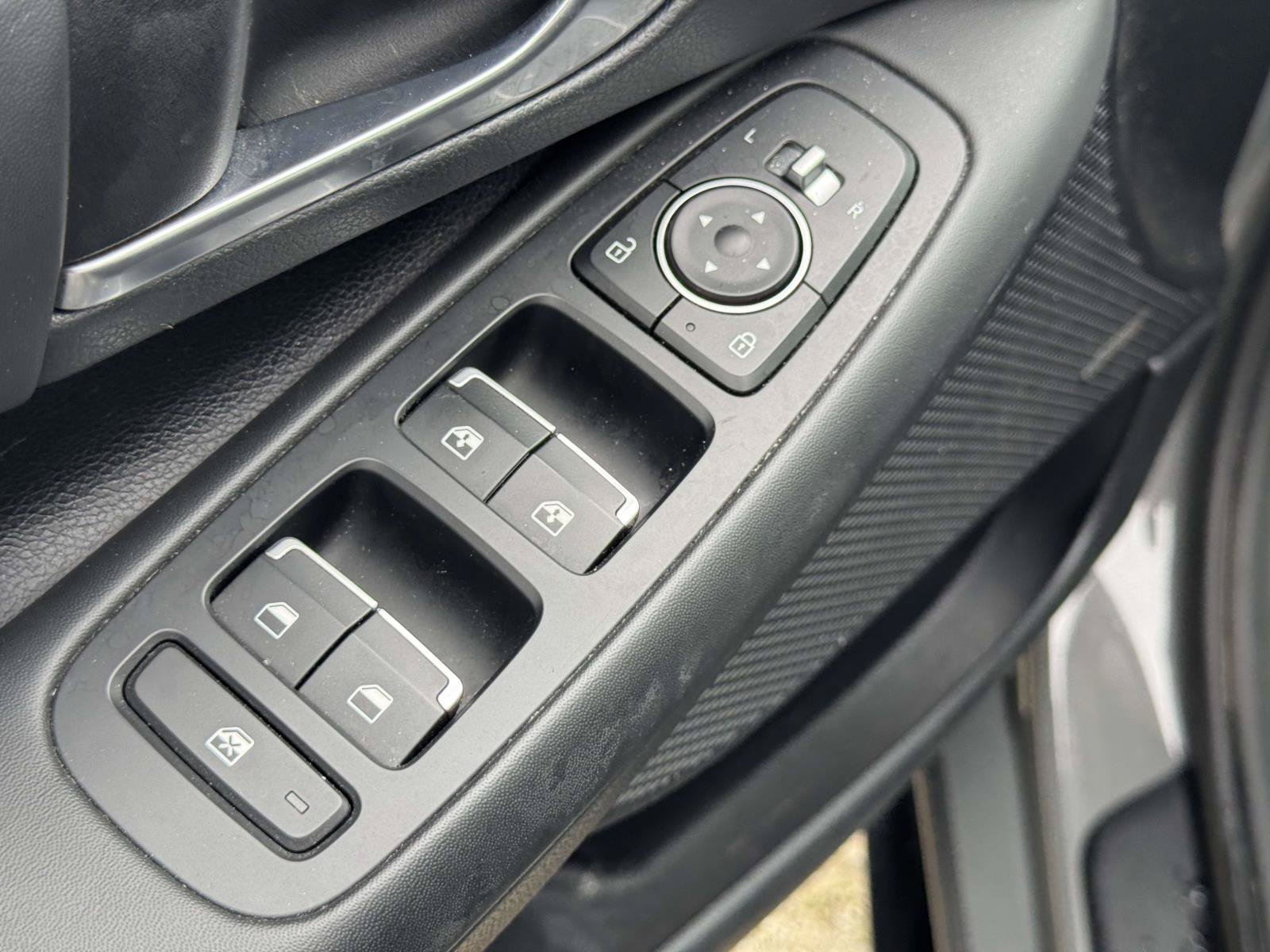 Used 2021 Hyundai Sonata SEL FWD image 13