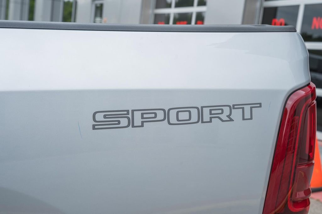 New 2026 RAM 2500 Laramie AWD/4WD image 25