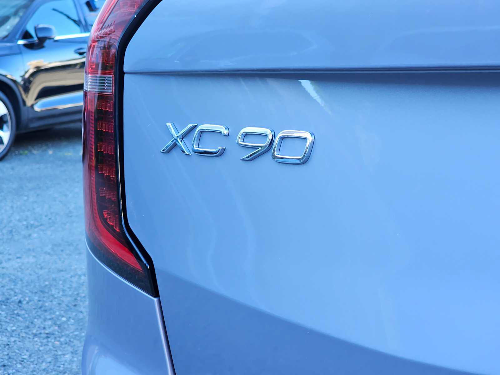 New 2026 Volvo XC90 B6 Ultra w/ Protection Package image 15