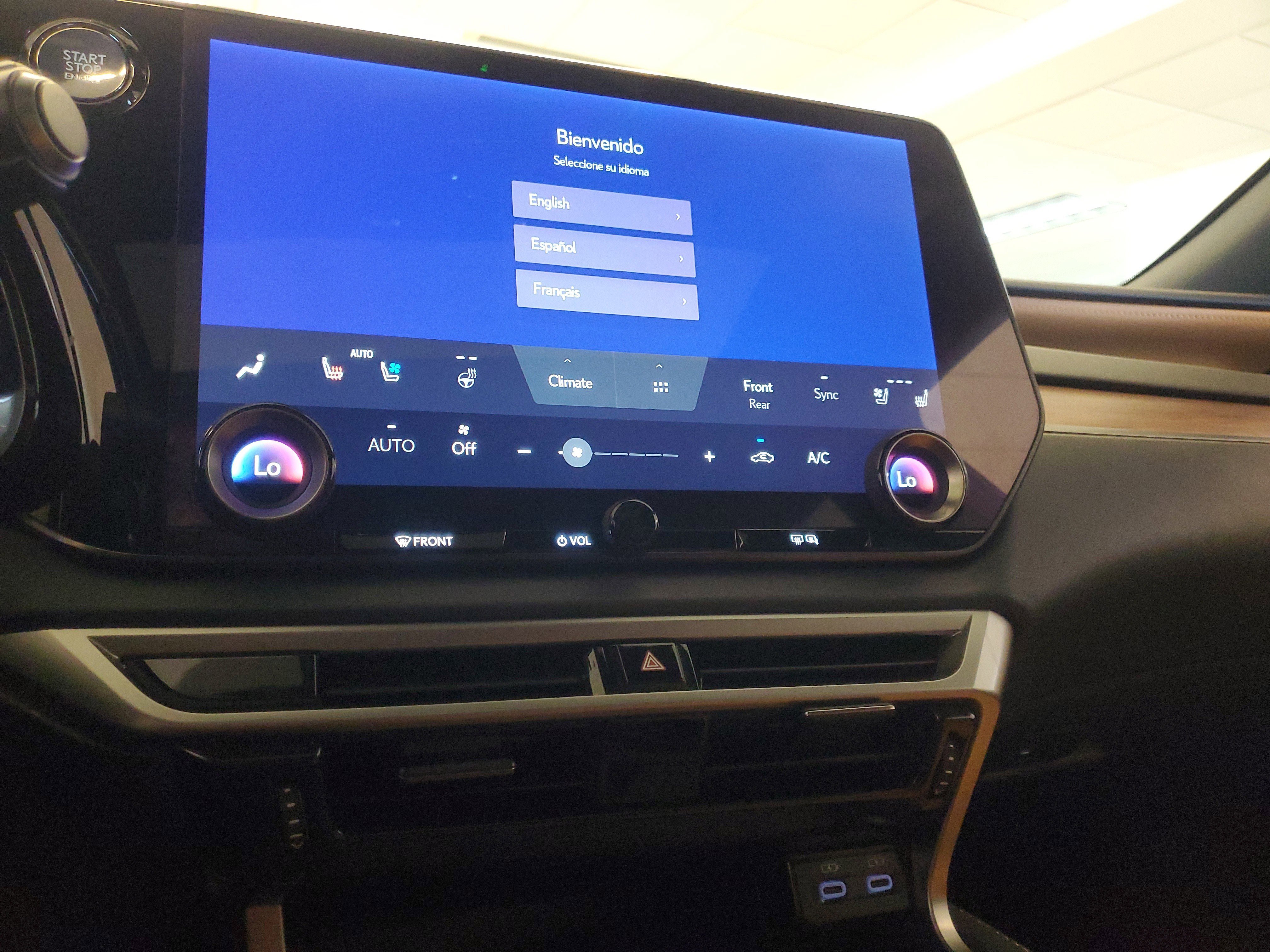 Used 2024 Lexus RX 350 Premium w/ Accessory Package (Z1) FWD image 31