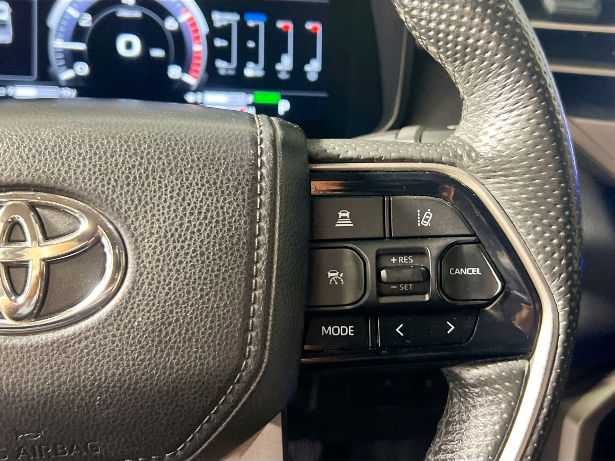 Used 2024 Toyota Tundra Limited image 18