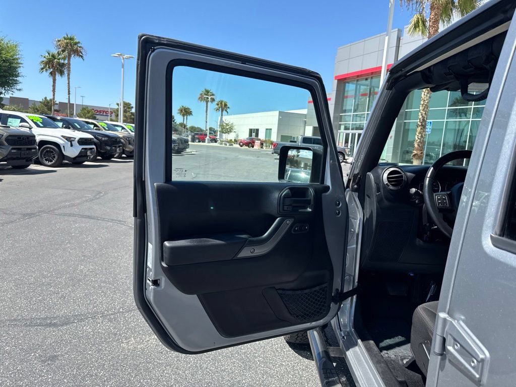 Used 2016 Jeep Wrangler Unlimited Sport w/ Quick Order Package 24S AWD/4WD image 10