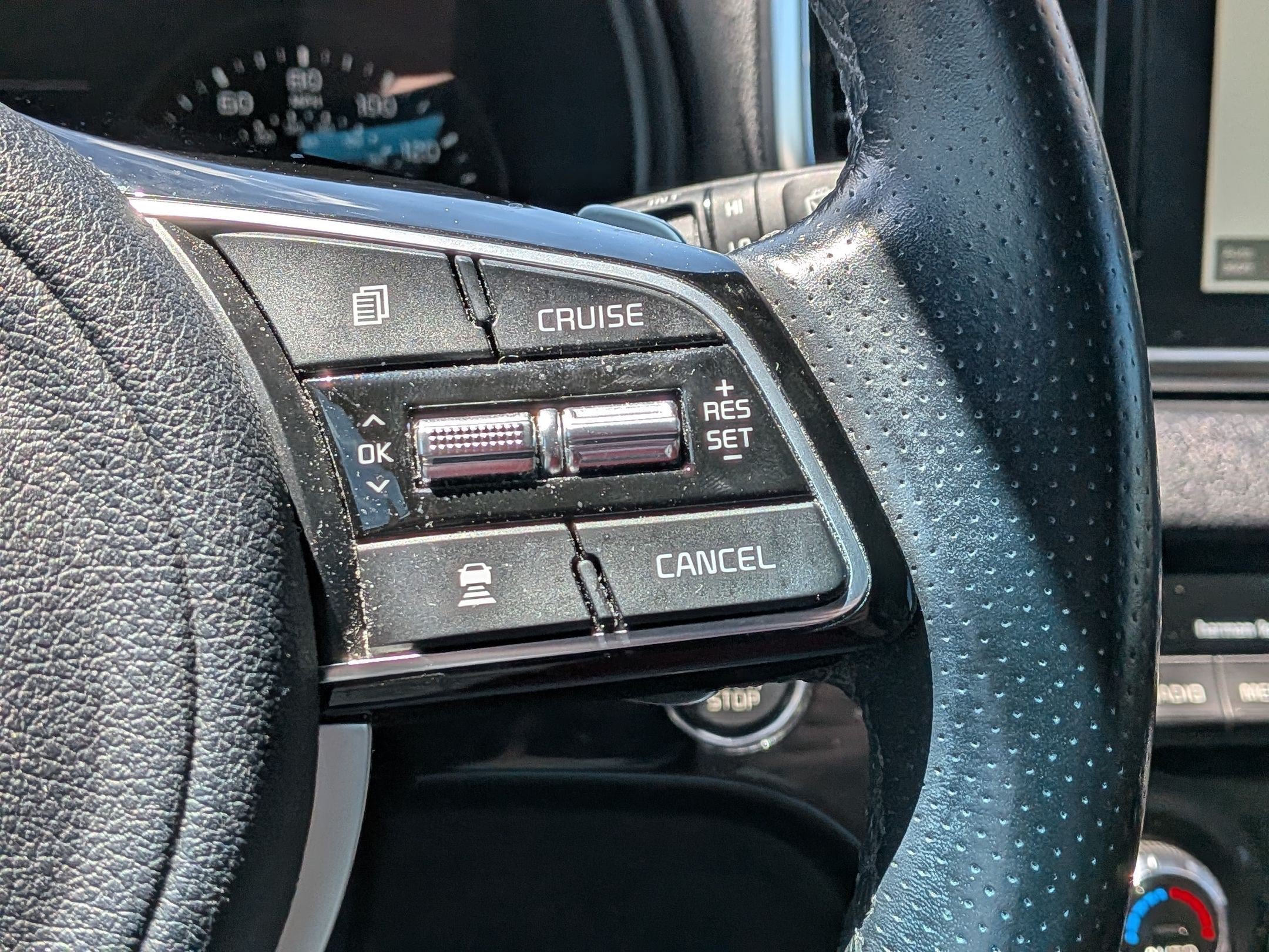 Certified 2022 Kia Sportage SX AWD/4WD image 15