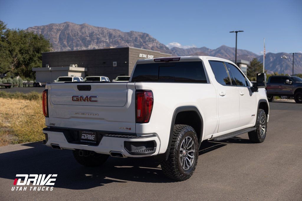 Used 2022 GMC Sierra 1500 AT4 w/ AT4 Premium Package image 12