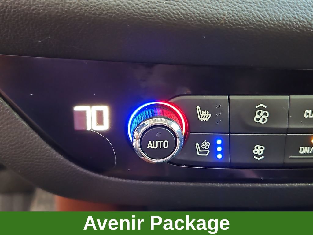 Used 2020 Buick Enclave Avenir w/ Avenir Technology Package AWD/4WD image 19