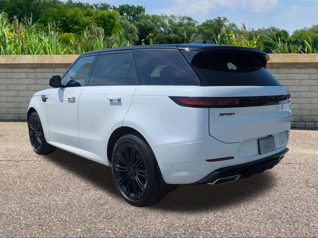 New 2027 Land Rover Range Rover Sport Dynamic SE AWD/4WD image 6