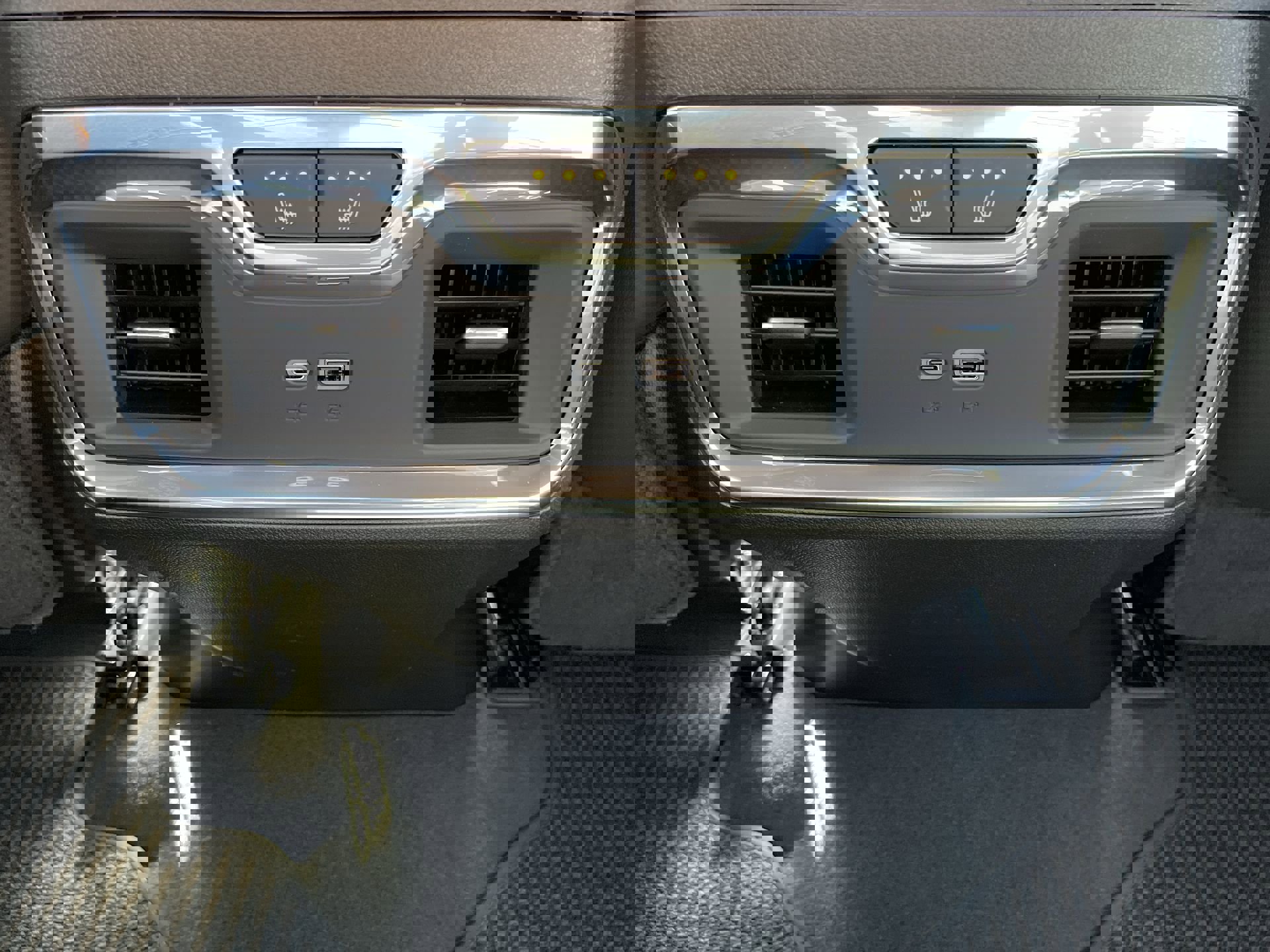 New 2025 GMC Sierra 3500 Denali Ultimate image 58