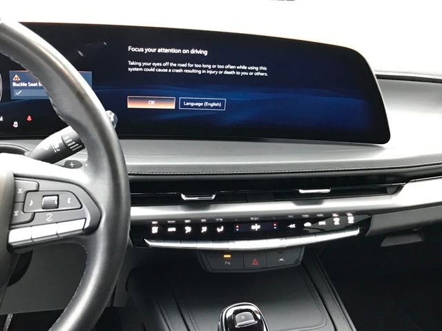 Certified 2025 Cadillac XT4 Premium Luxury FWD image 9