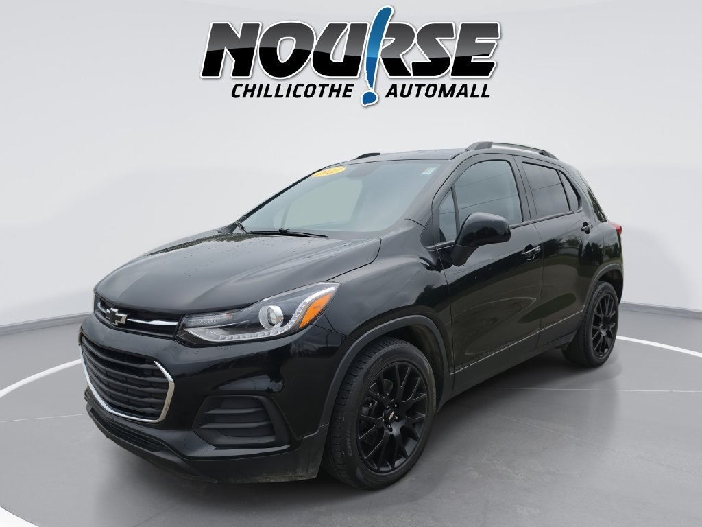 Used 2022 Chevrolet Trax LT w/ Midnight Edition