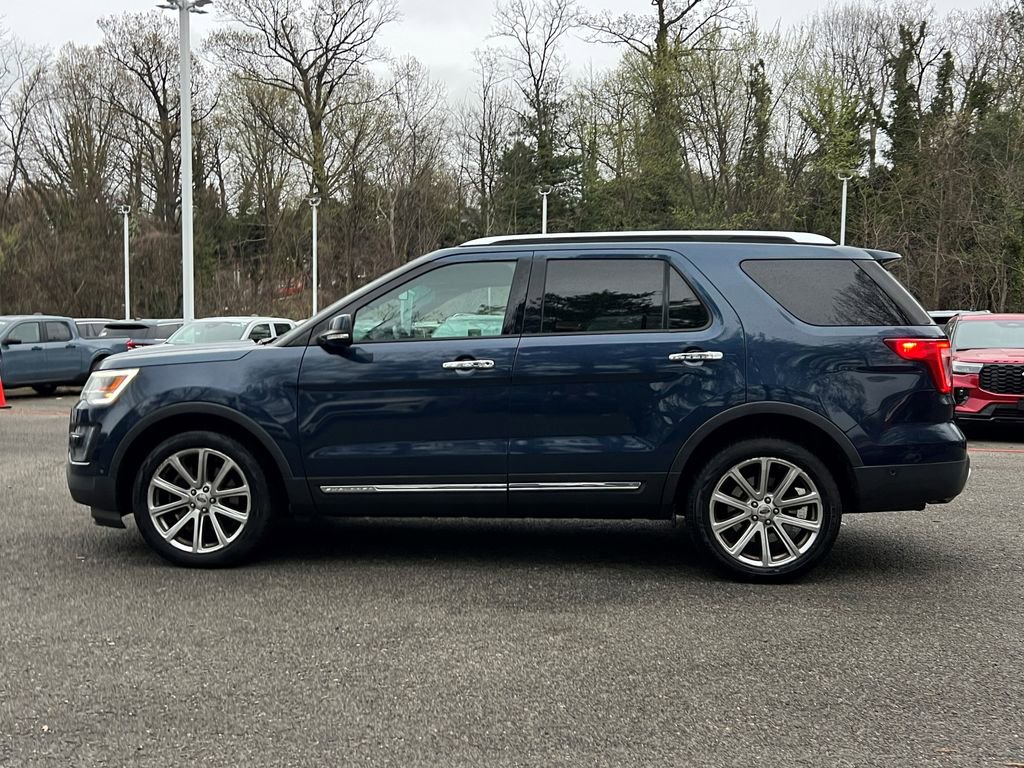 Used 2016 Ford Explorer Limited w/ Equipment Group 303A image 4