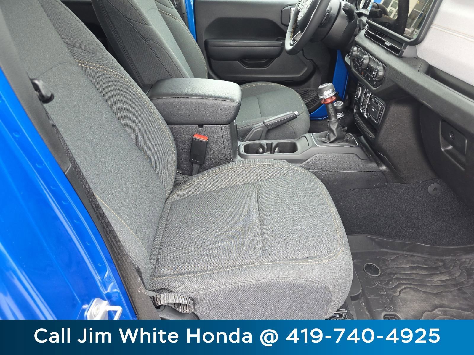 Used 2024 Jeep Wrangler Sport S image 24