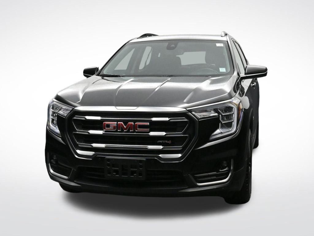Used 2022 GMC Terrain AT4 w/ Infotainment Package II image 8