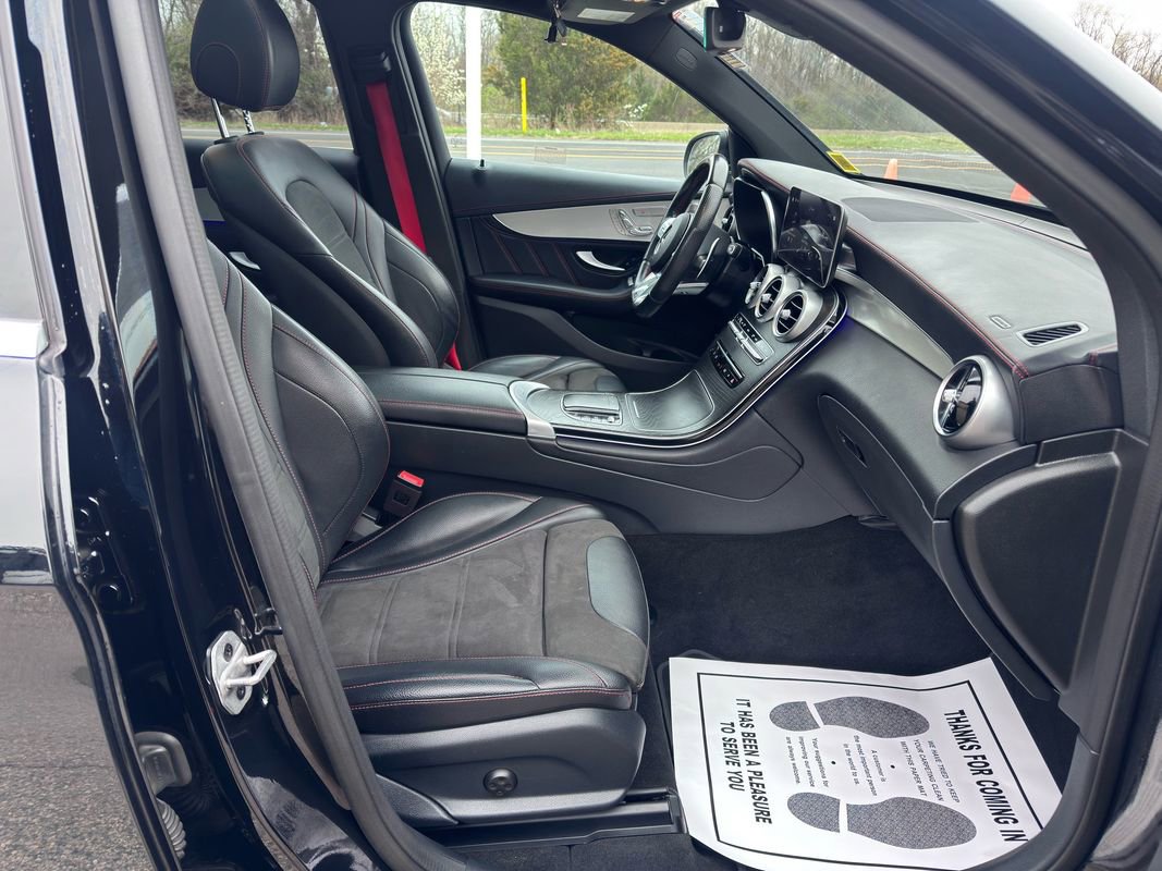 Used 2022 Mercedes-Benz GLC 43 AMG 4MATIC image 32