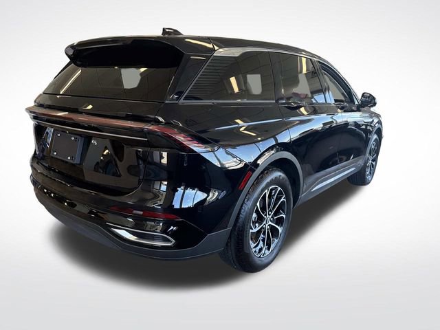 Used 2025 Lincoln Nautilus Premier AWD/4WD image 9