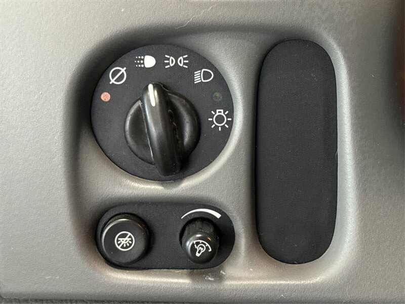 Used 2008 Chevrolet TrailBlazer 4WD w/ Off-Road Package image 21