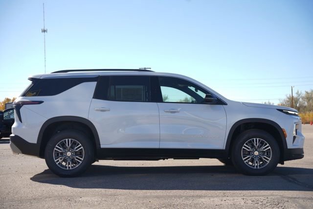 New 2026 Chevrolet Traverse LT image 4