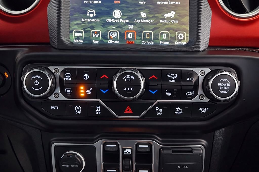 Used 2021 Jeep Wrangler Unlimited Rubicon w/ Xtreme Recon 35" Tire Package image 26