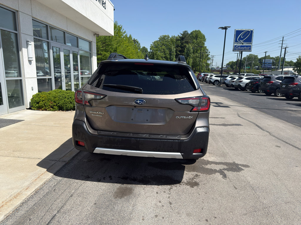 Used 2024 Subaru Outback Limited AWD/4WD image 4