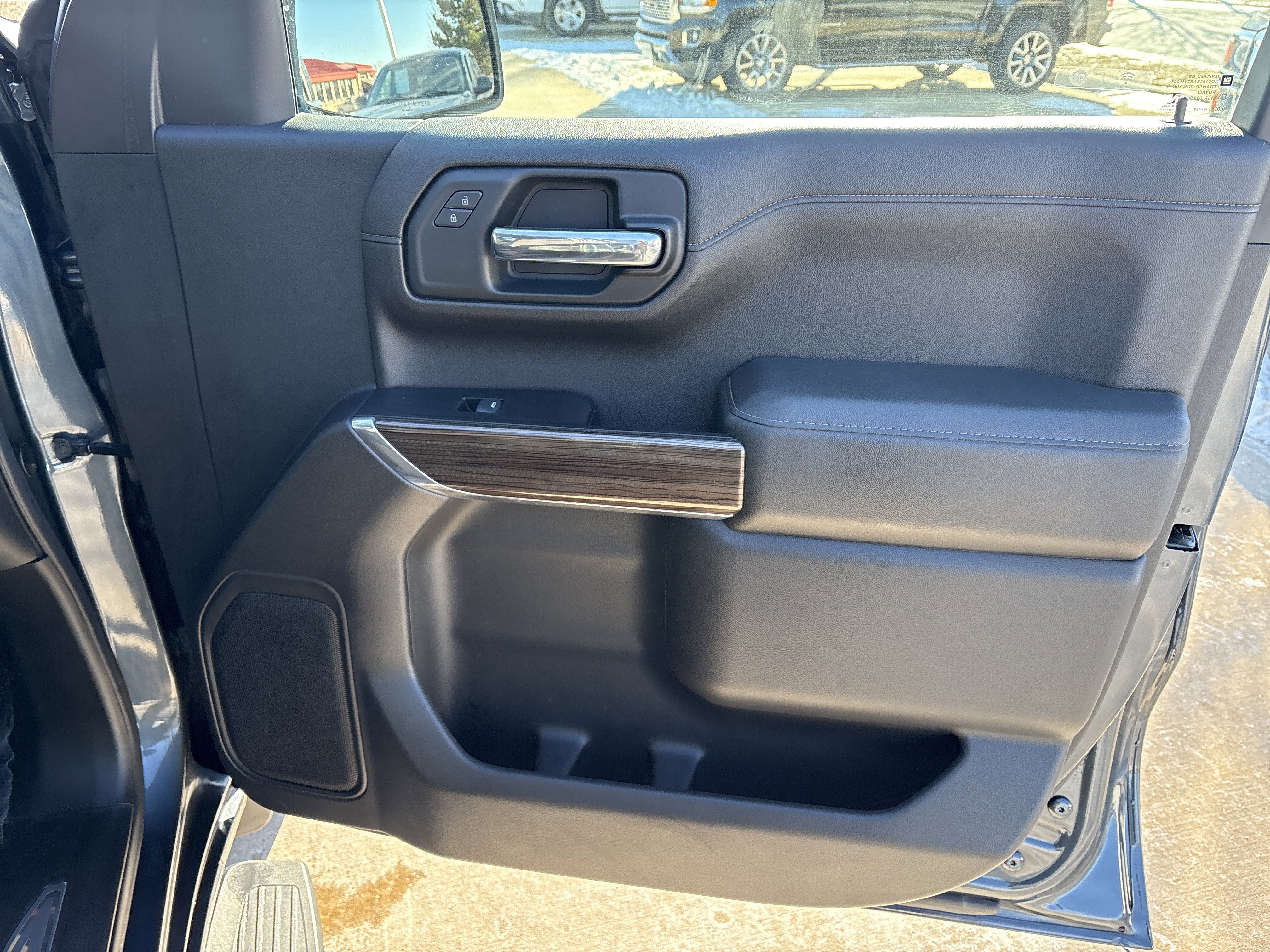Used 2019 Chevrolet Silverado 1500 RST w/ All-Star Edition AWD/4WD image 17