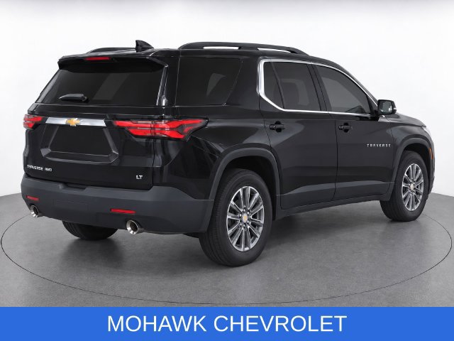 Used 2023 Chevrolet Traverse LT AWD/4WD image 5