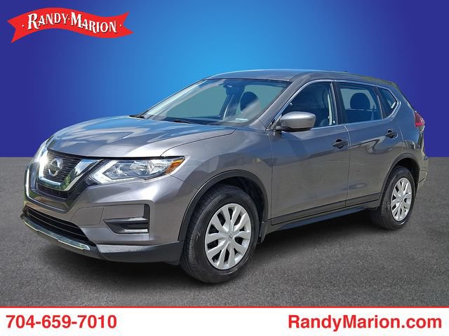 Used 2017 Nissan Rogue S AWD/4WD image 1