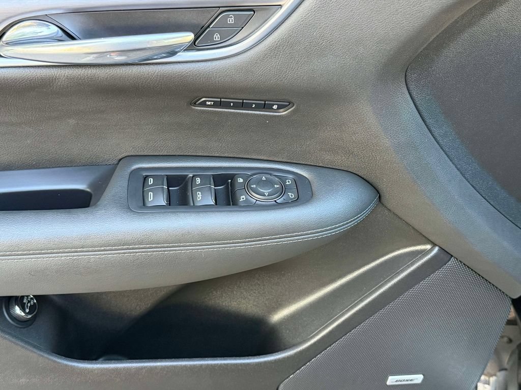 Certified 2024 Cadillac XT6 Luxury AWD/4WD image 21