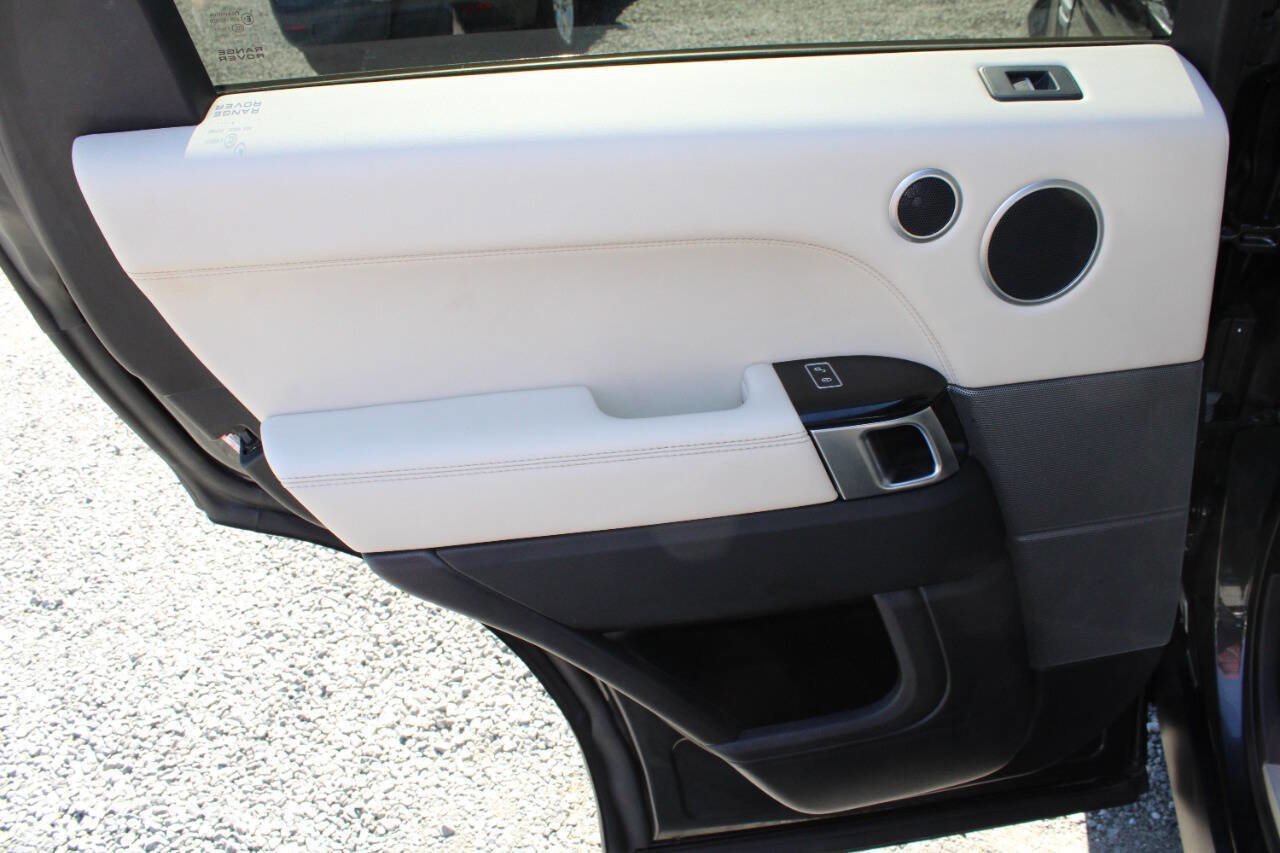 Used 2014 Land Rover Range Rover Sport HSE image 23