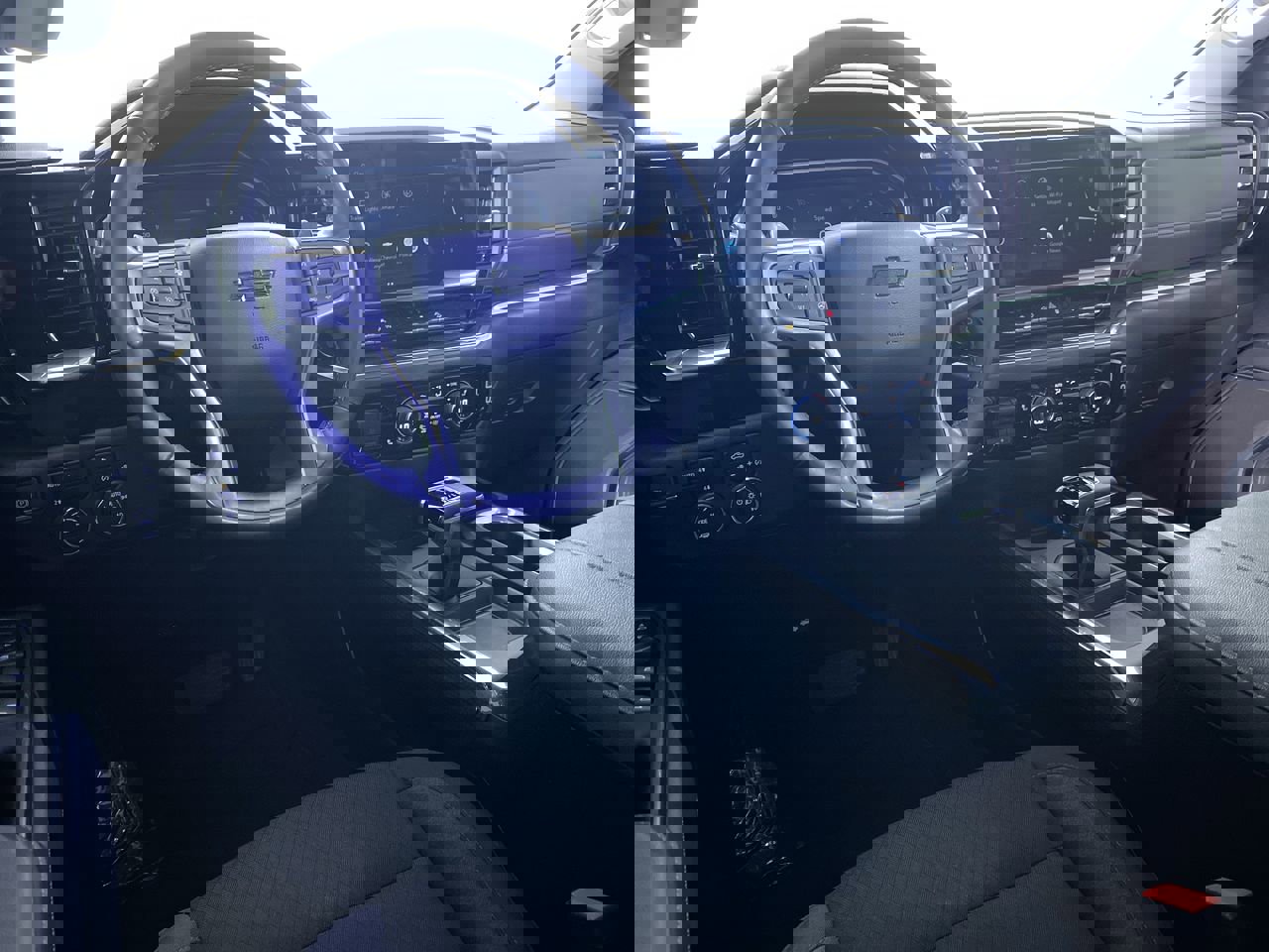 Used 2023 Chevrolet Silverado 1500 RST w/ Z71 Off-Road Package image 3