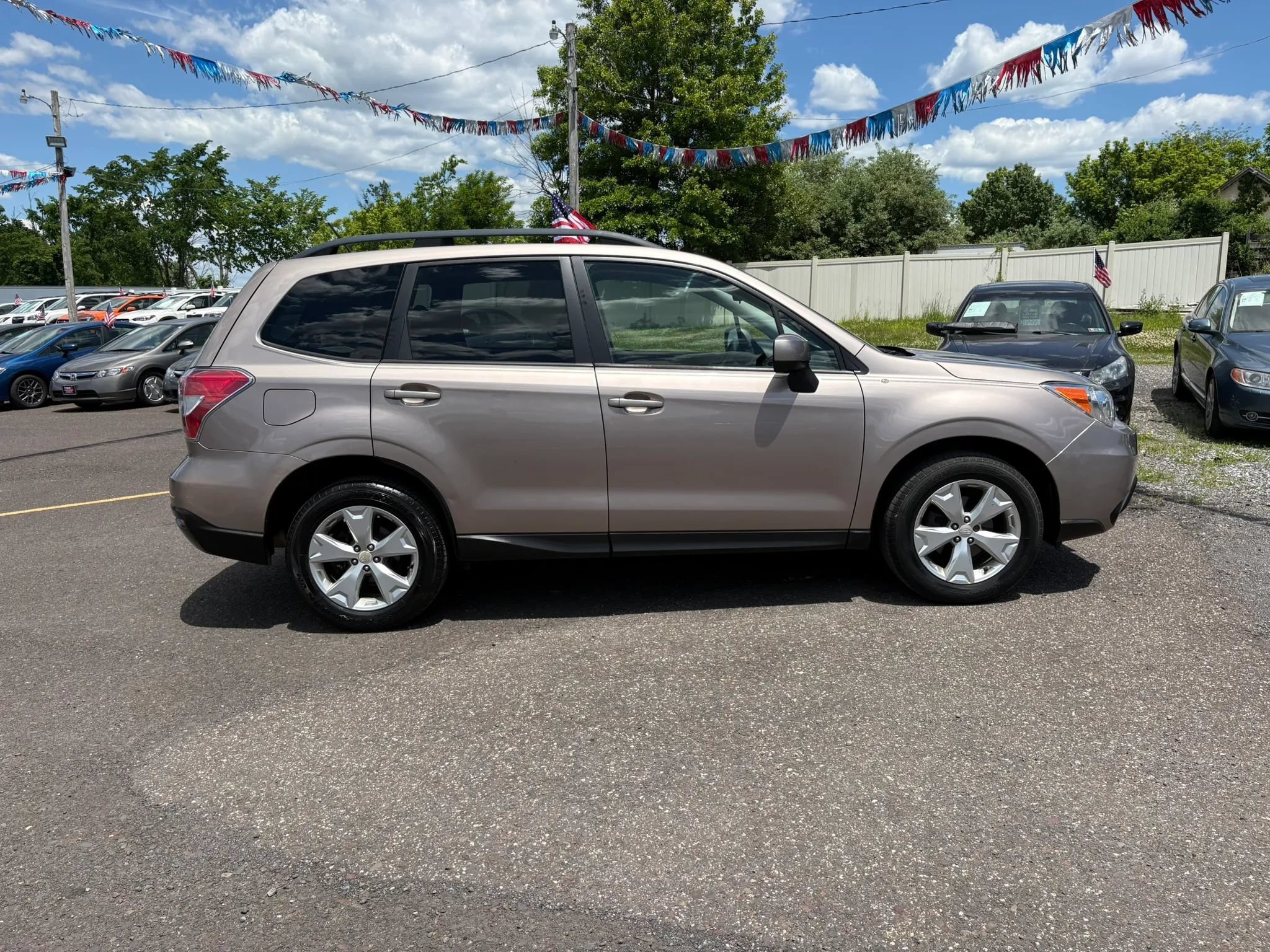 Used 2015 Subaru Forester 2.5i Premium w/ All-Weather Package AWD/4WD image 6