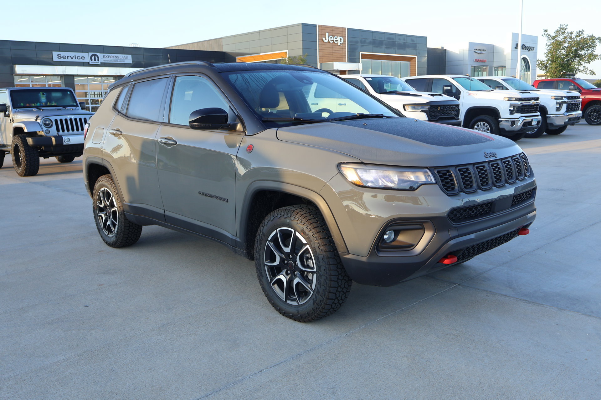 New 2027 Jeep Compass Trailhawk AWD/4WD image 1