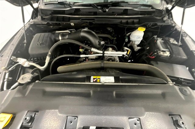 Used 2023 RAM 1500 Classic SLT image 32